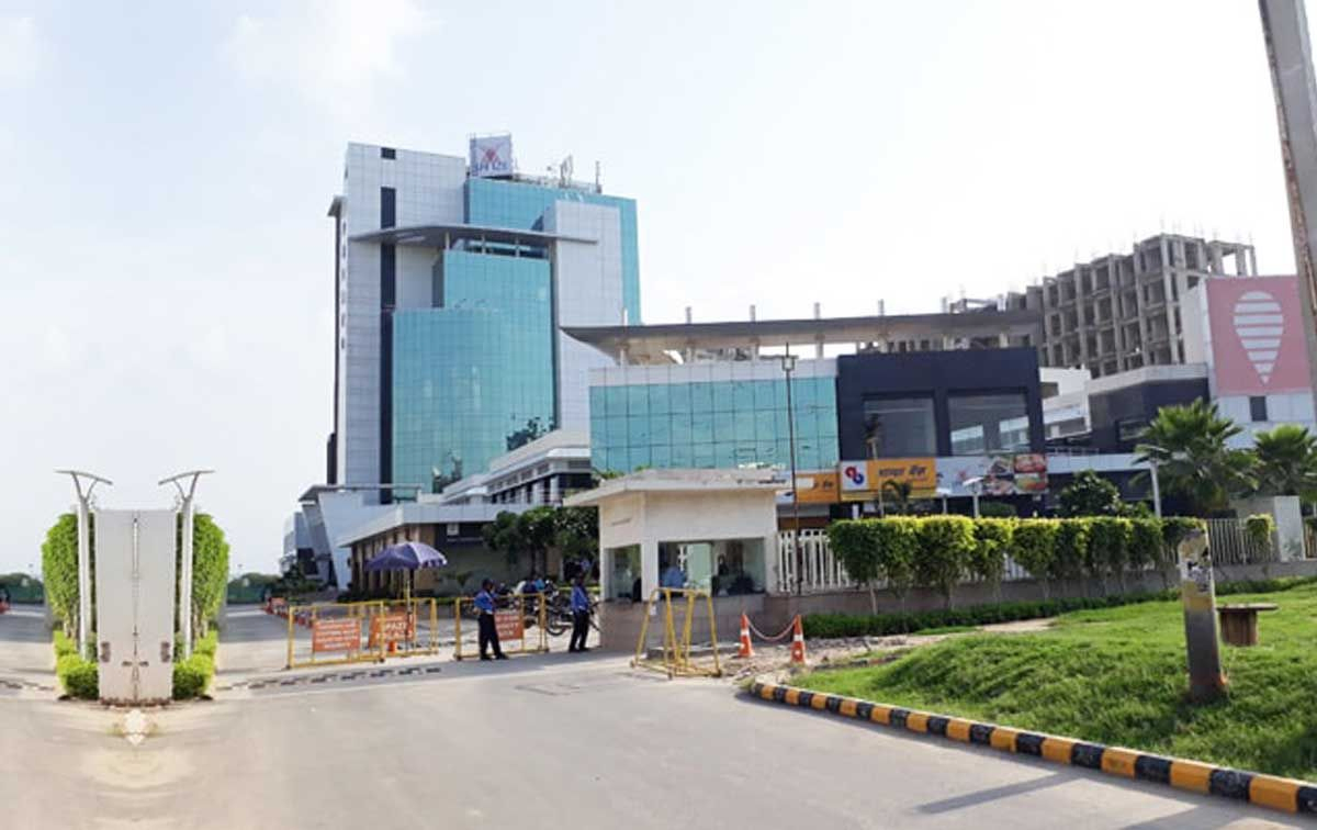 Ninex Karamyogi Apartments – Sector 10A